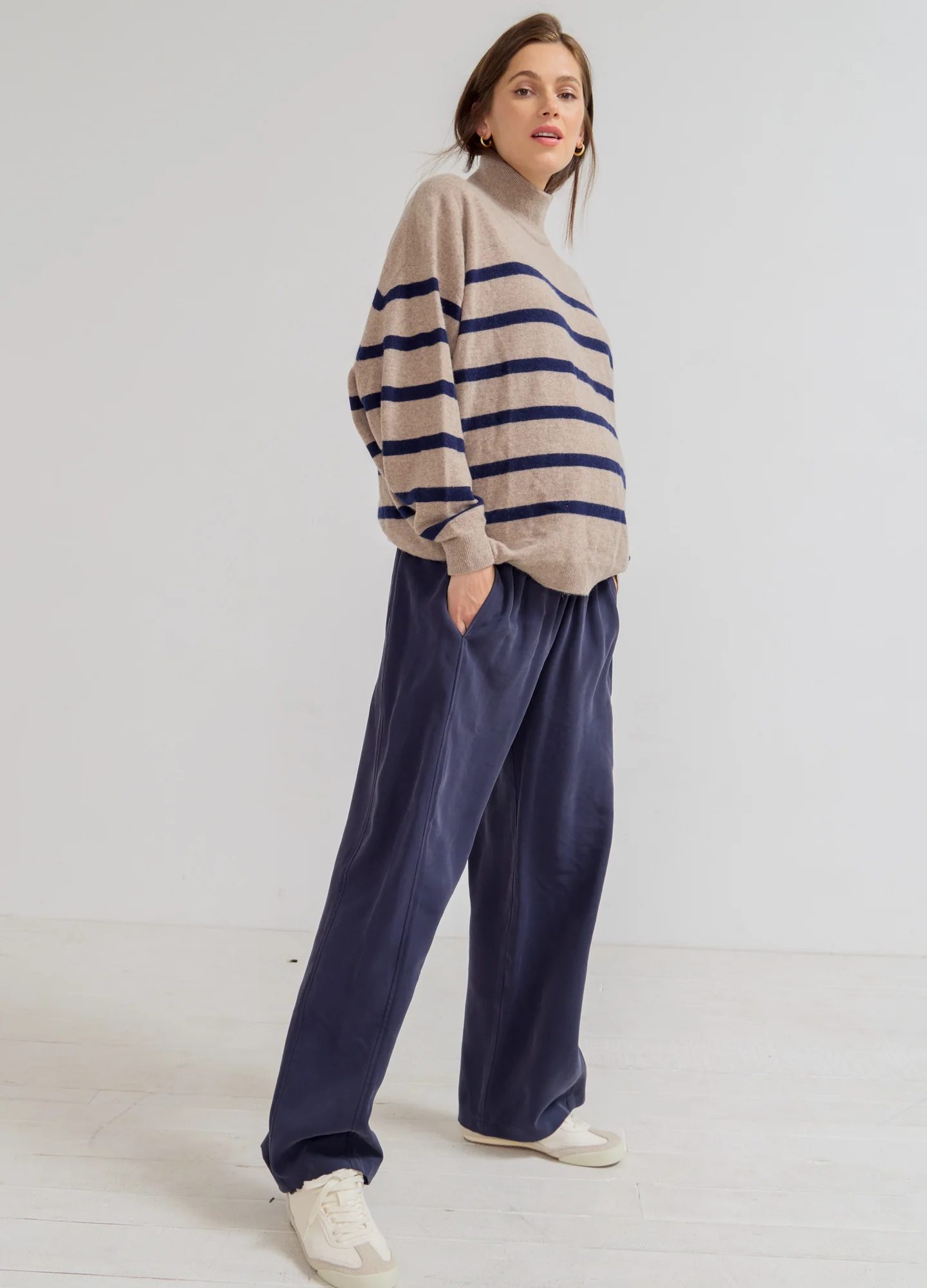 The Estella Cashmere Turtleneck - Image 5