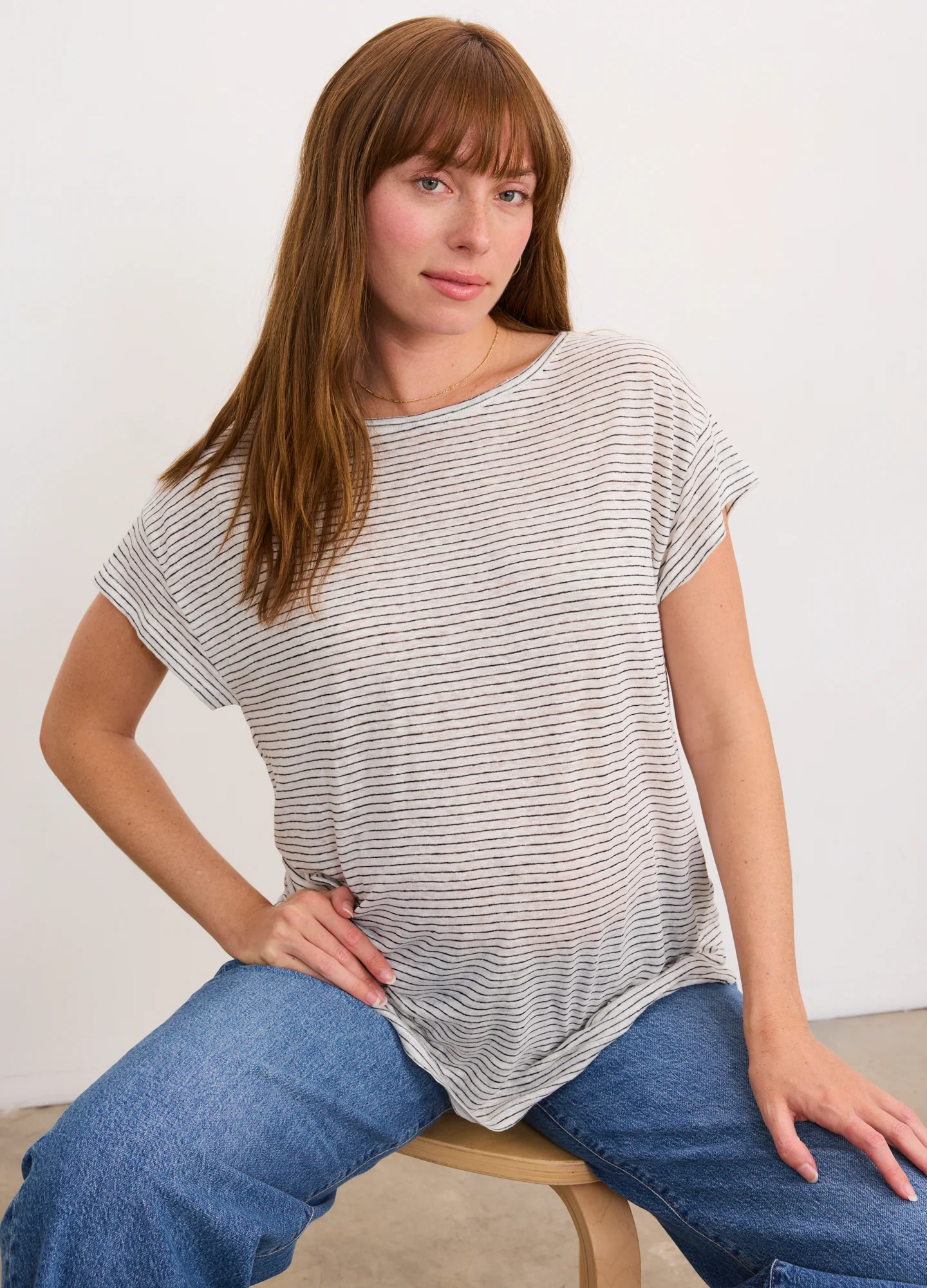 The Everyday Linen Tee - Image 4