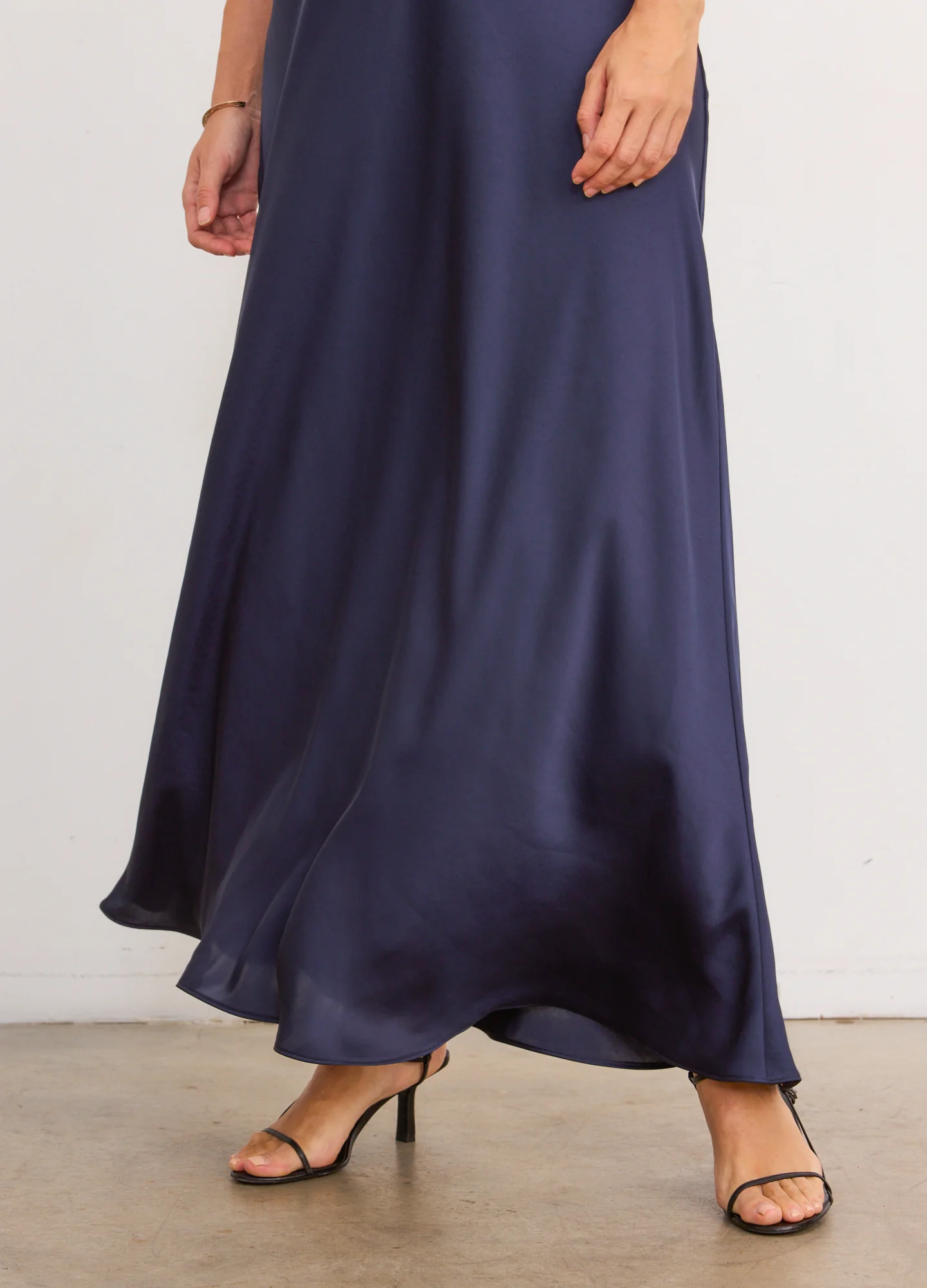 The Harlow Maxi Dress - Image 2