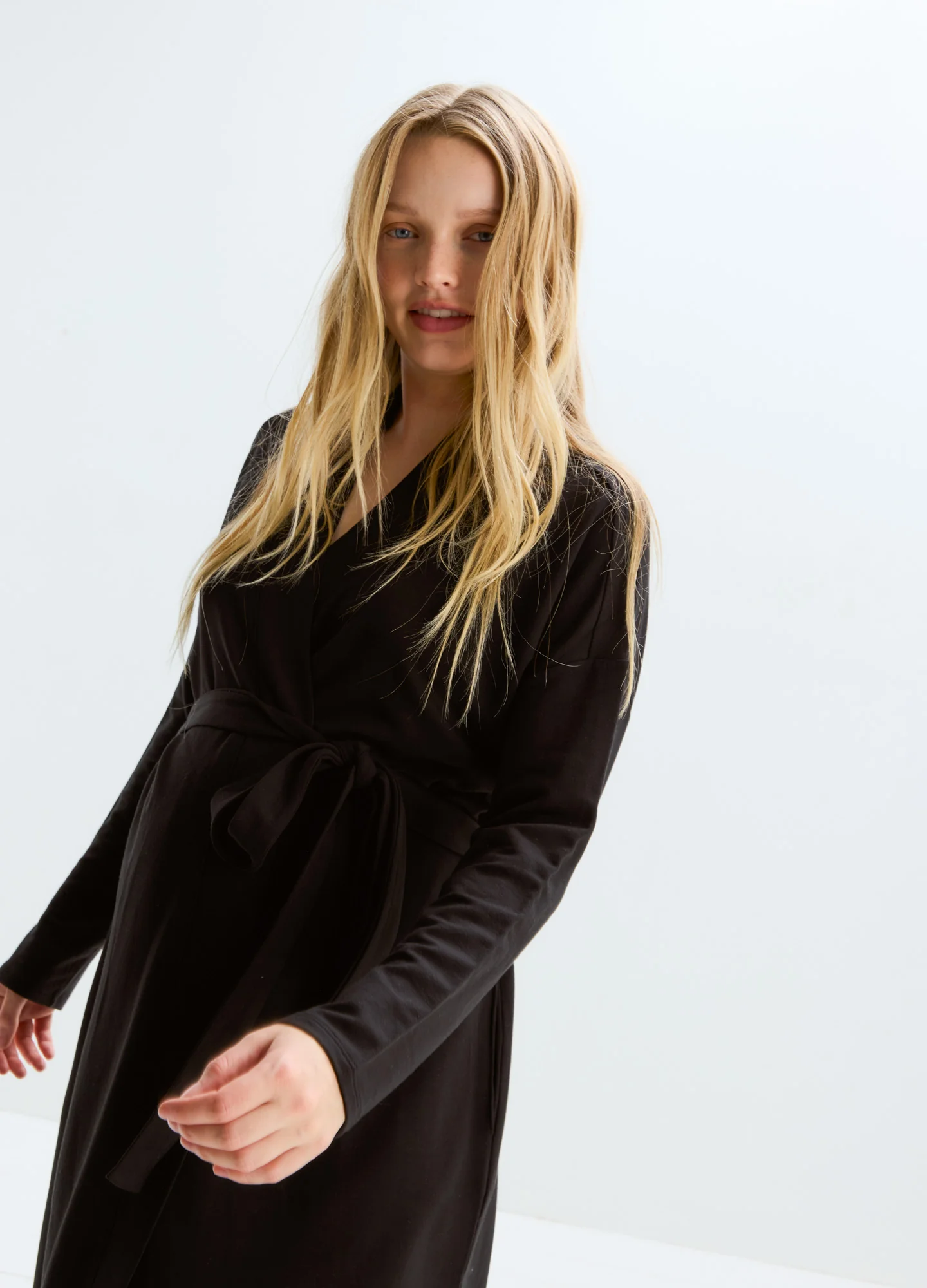 The Robe - Image 2