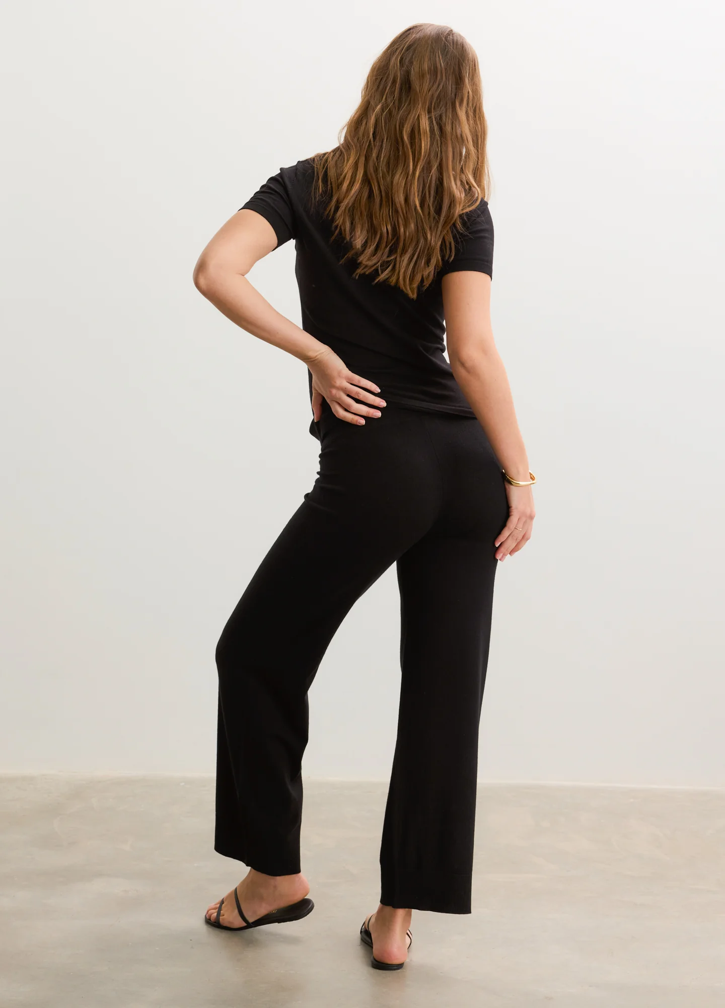 The Softsculpt Knit Tee - Image 4