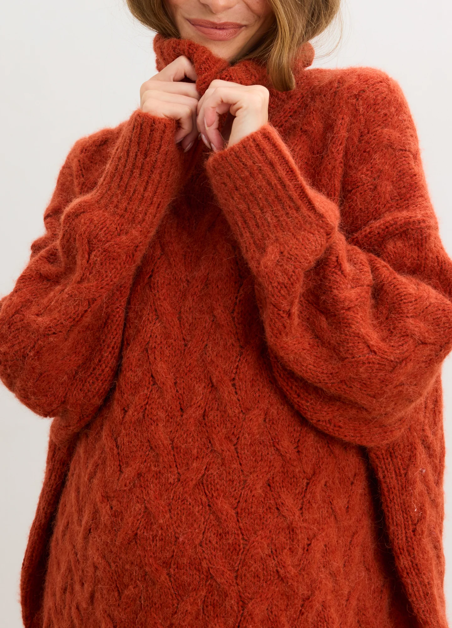 The Sophie Alpaca Cable Turtleneck - Image 5